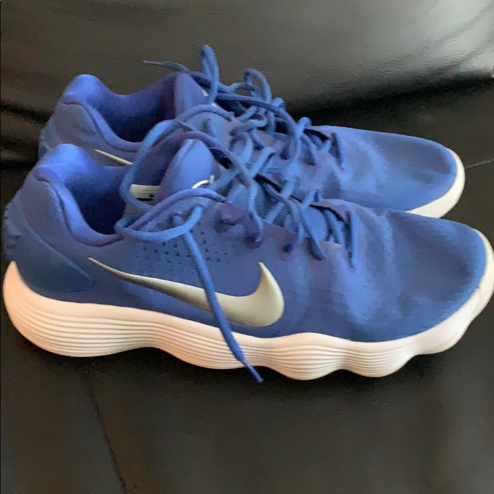 Nike Hyperdunk Men’s basketball shoe Size 12.